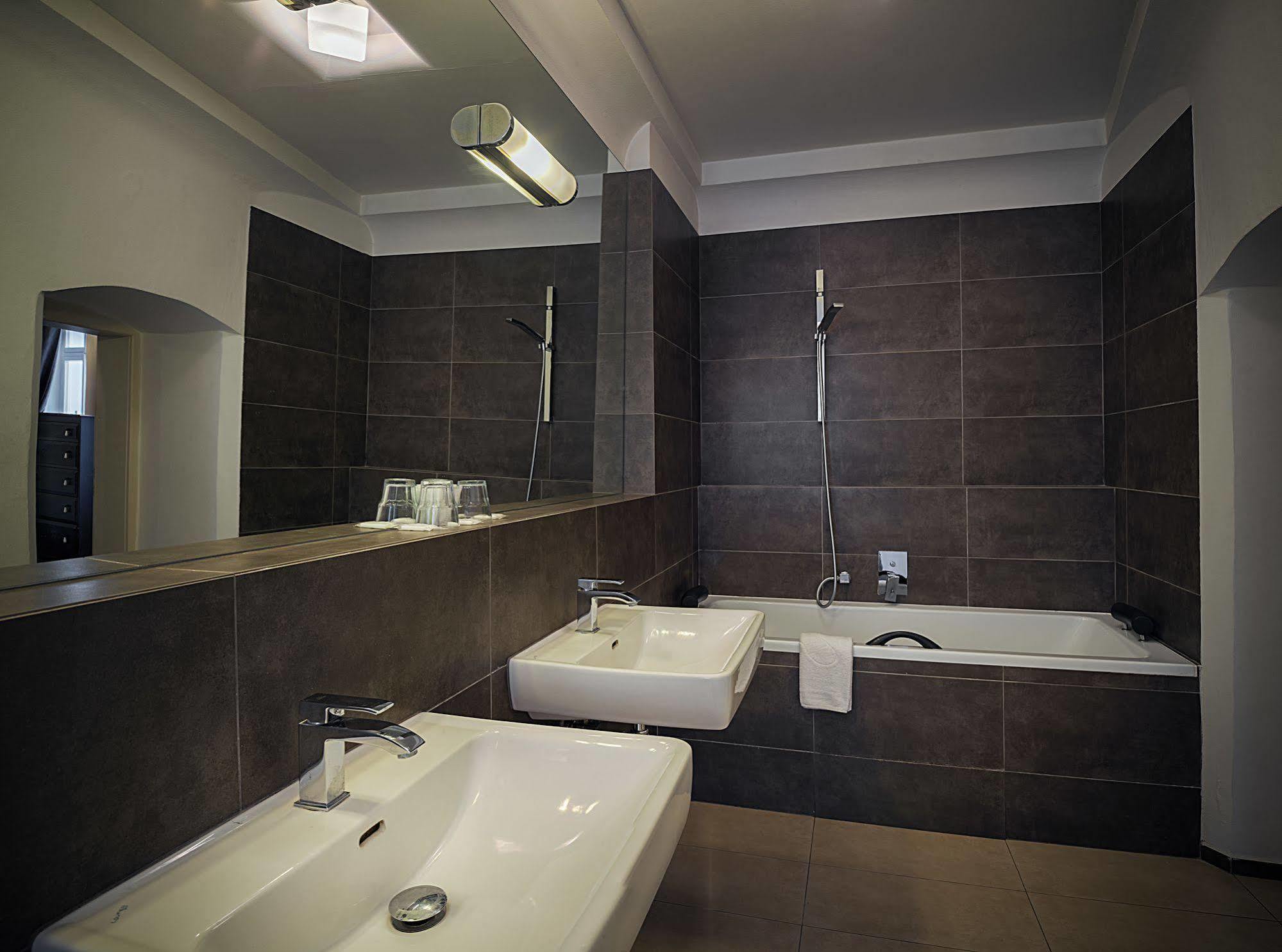 Hotel U Tri Bubnu 3*